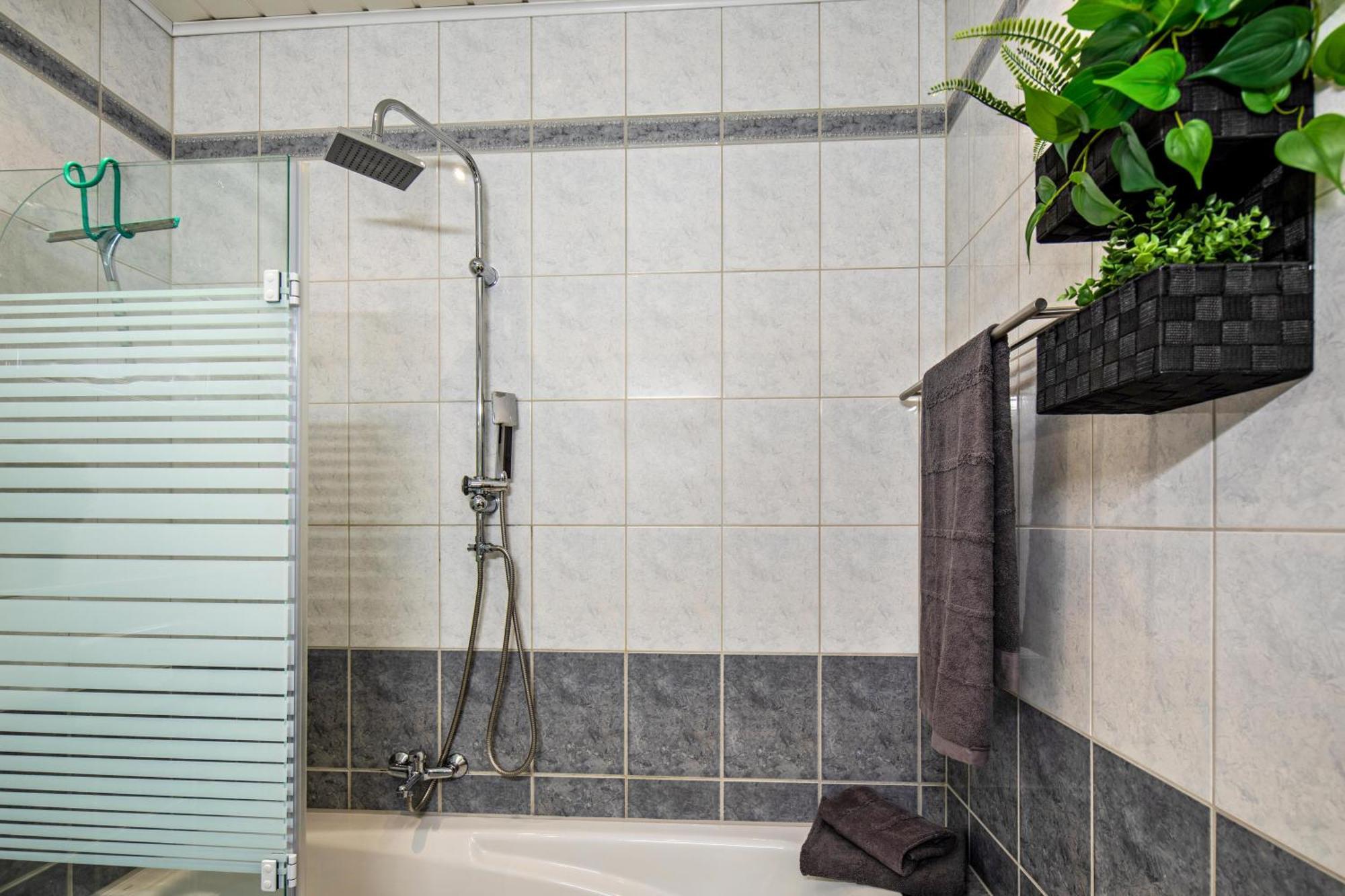 Balkon Apartment Shanti Lu إرفورت المظهر الخارجي الصورة